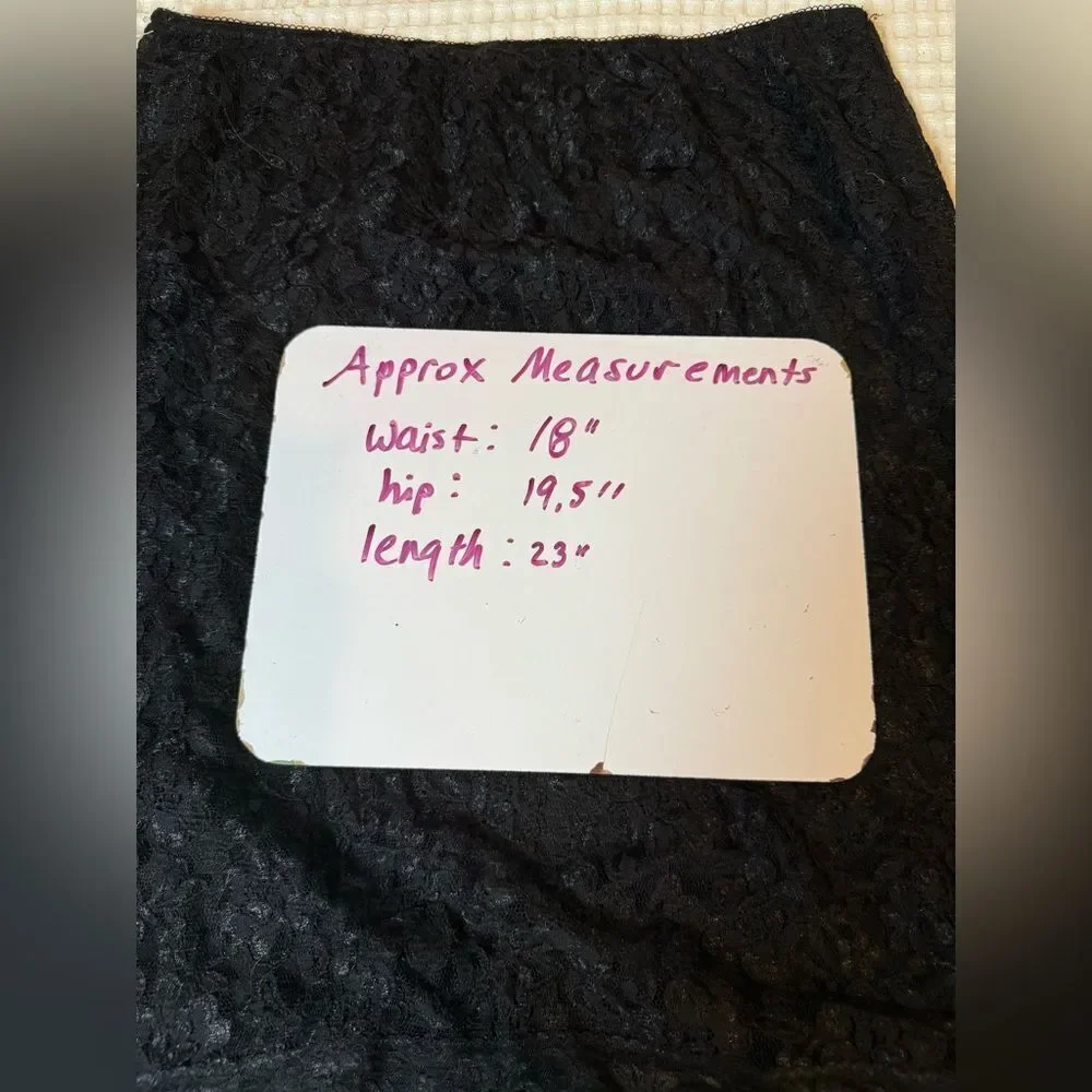 Vintage new old stock Kathy Ireland black lace skirt size X